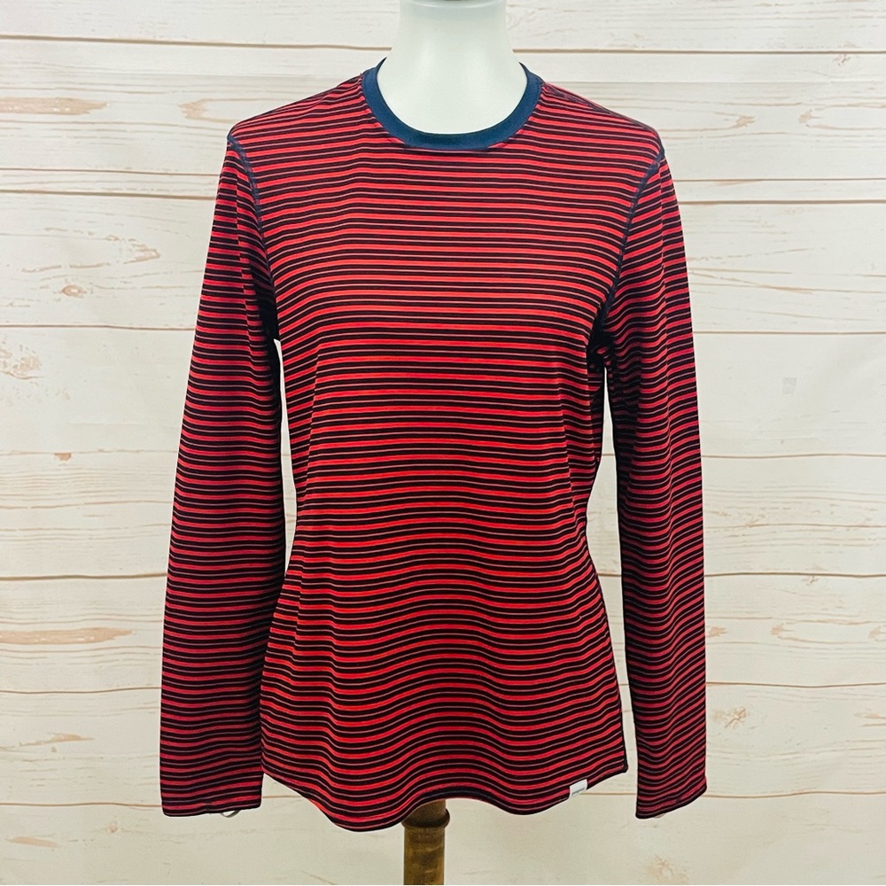 Patagonia Women’s Long Sleeve Outdoors Top Large